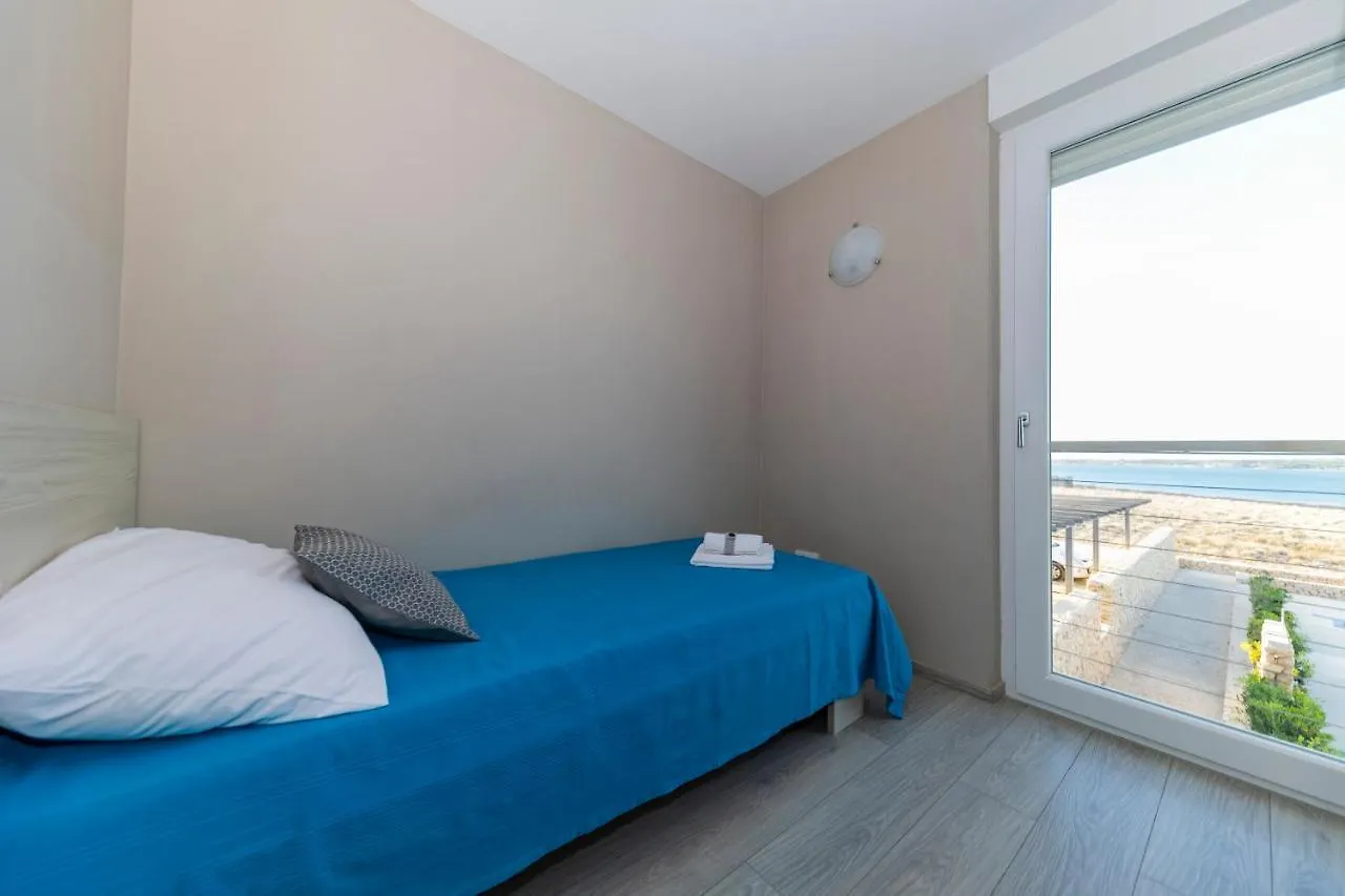 Isola Bella Croazia - C4 Apartment Povljana Croatia